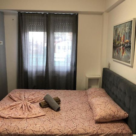 Cozy Apartment In The City Center Скоп'є Екстер'єр фото