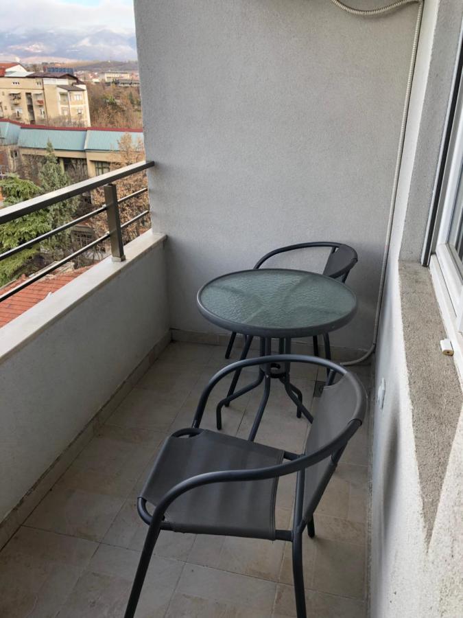 Cozy Apartment In The City Center Скоп'є Екстер'єр фото